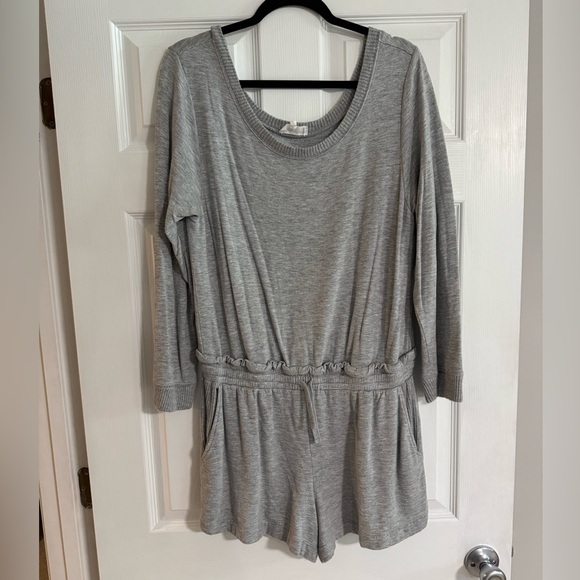 Splendid Womens Maya Paperbag Waist Long Sleeve Soft Romper - Picture 1 of 4